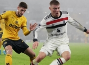 包含亚眠客场战胜兰斯，继续稳坐积分榜前列的词条